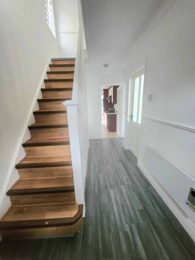 The Comfy Resort, Free Private Parking & Wifi, 9 Beds Colchester Eksteriør bilde